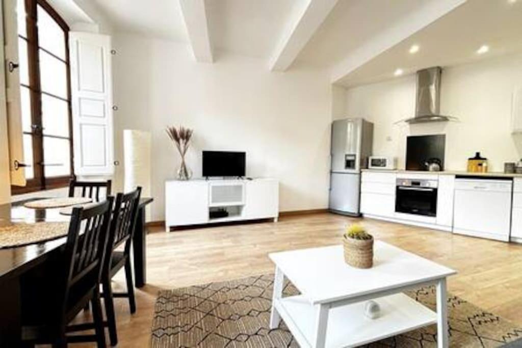 Douce Provence - Coeur De Village Apartment *